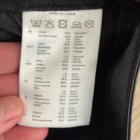 Jean Pascale Skirt Size 12 Mini Faux Leather Floral Embroidered Moto Witchy Boho - Picture 13 of 13